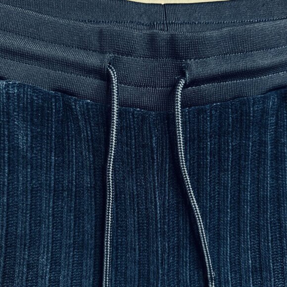 Sergio Tacchini Chenille Velour Shorts Mens S Textured Maritime Blue Sportswear - Picture 5 of 9